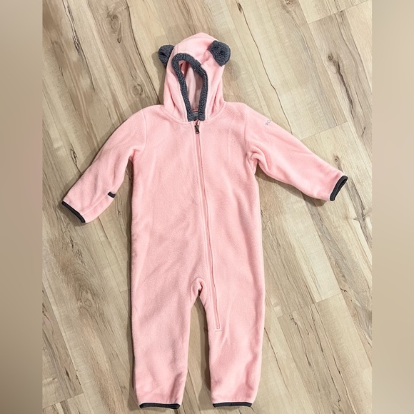 Columbia Tiny bear onsie - Picture 1 of 2